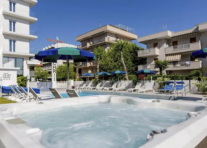 Cosmopol Hotel