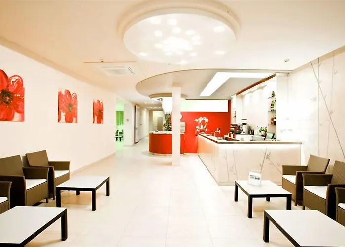 Cosmopol 3*