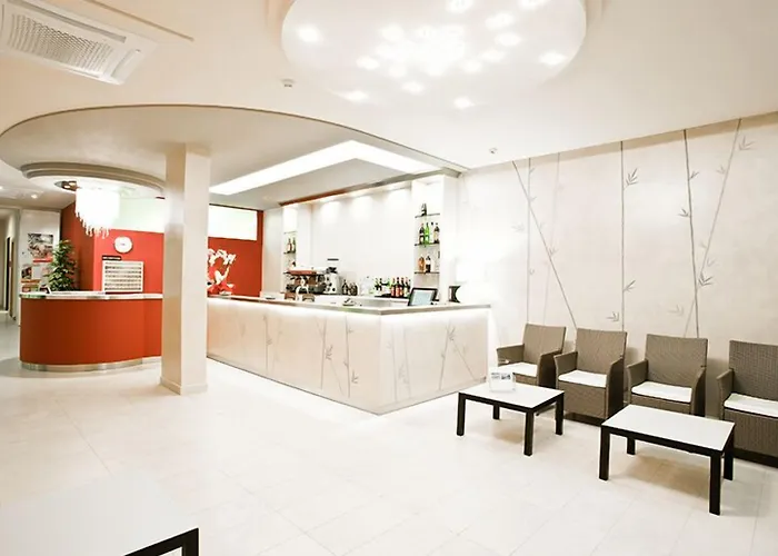 Cosmopol Hotel