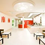 Cosmopol 3*