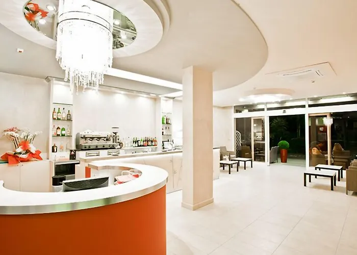Cosmopol 3*